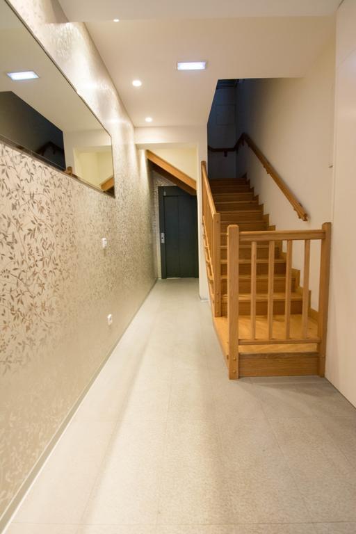 Mirando Llanes A B C Apartment Екстериор снимка