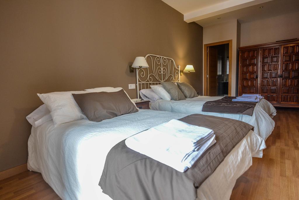 Mirando Llanes A B C Apartment Екстериор снимка