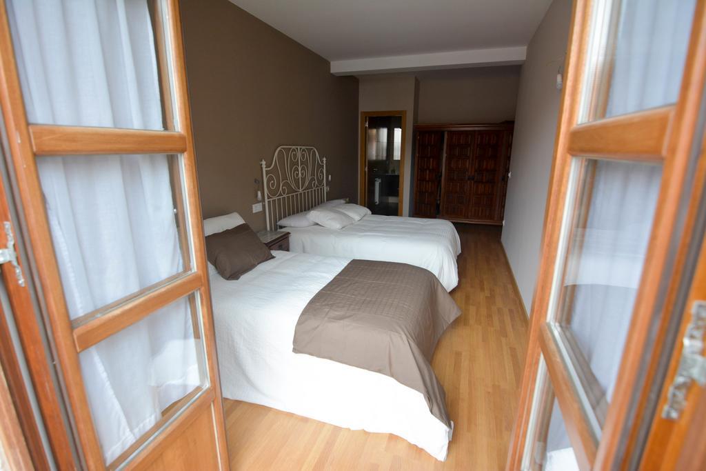 Mirando Llanes A B C Apartment Екстериор снимка