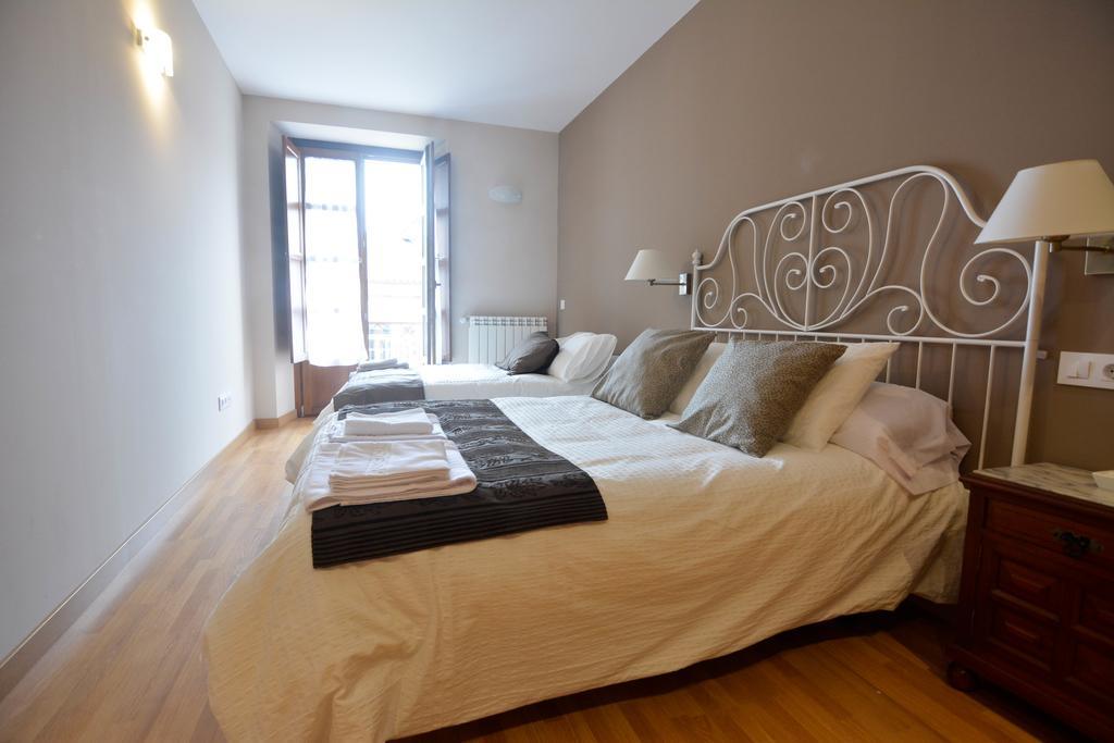 Mirando Llanes A B C Apartment Екстериор снимка