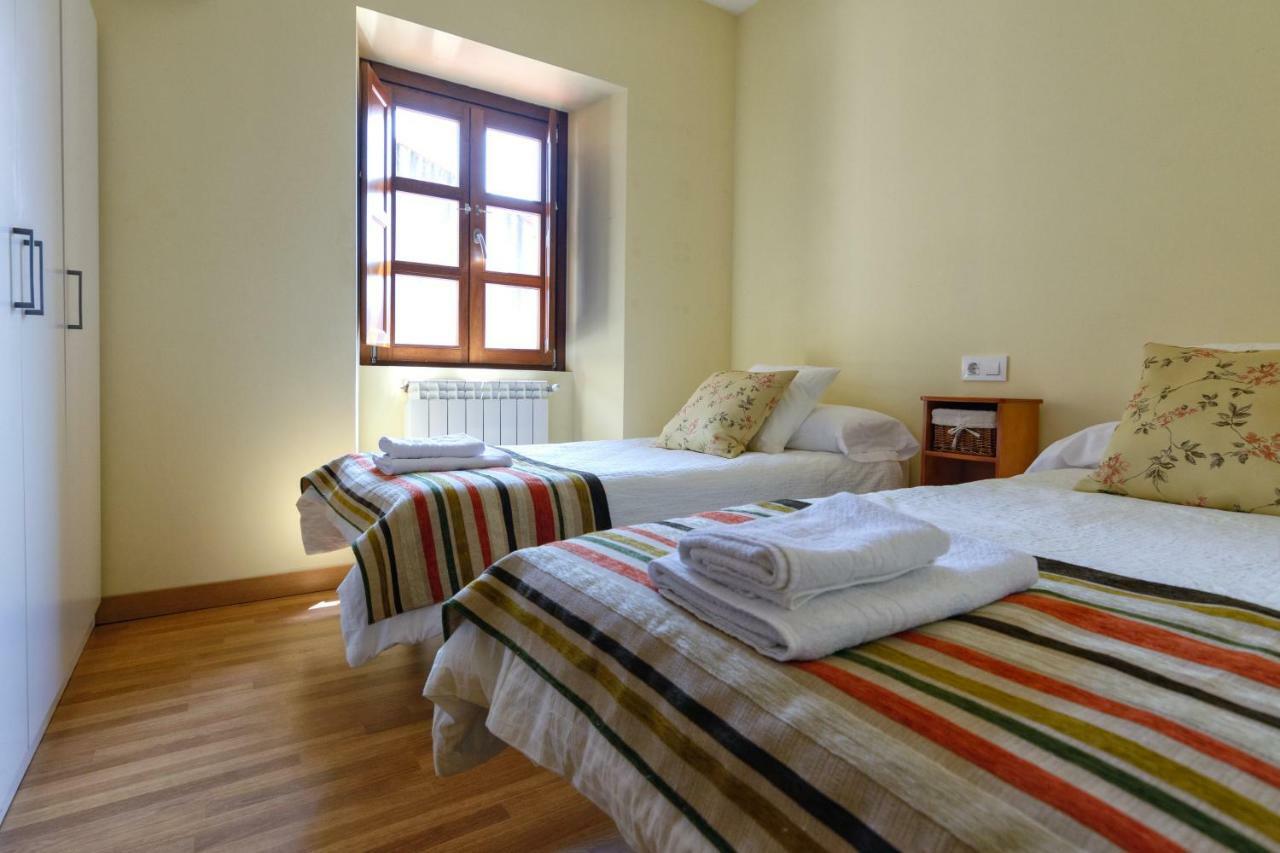 Mirando Llanes A B C Apartment Екстериор снимка