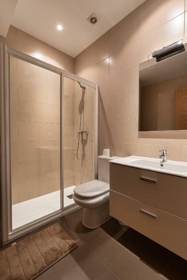 Mirando Llanes A B C Apartment Екстериор снимка