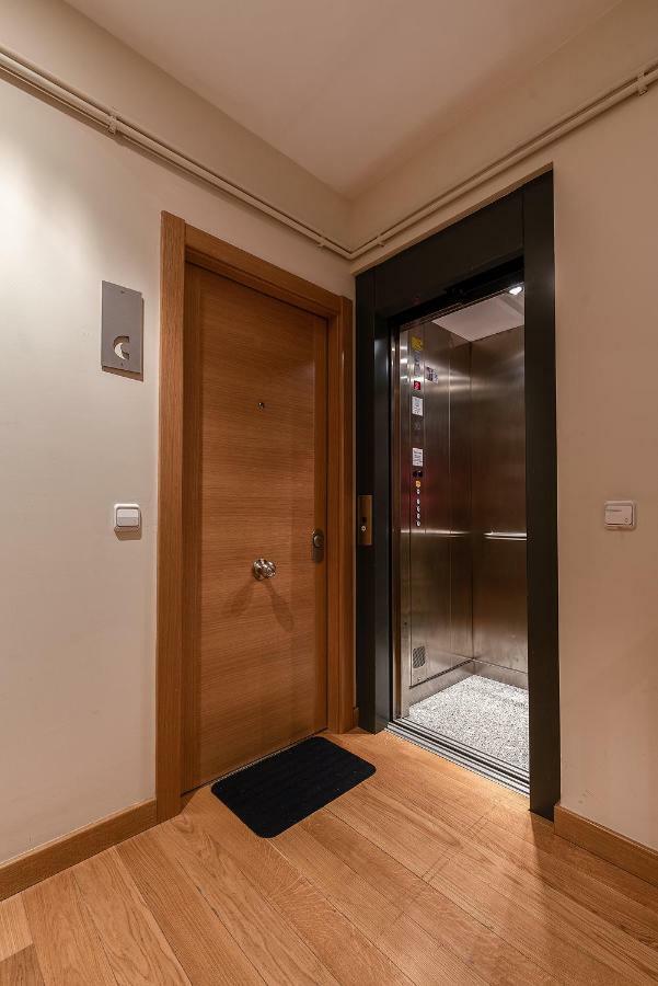 Mirando Llanes A B C Apartment Екстериор снимка