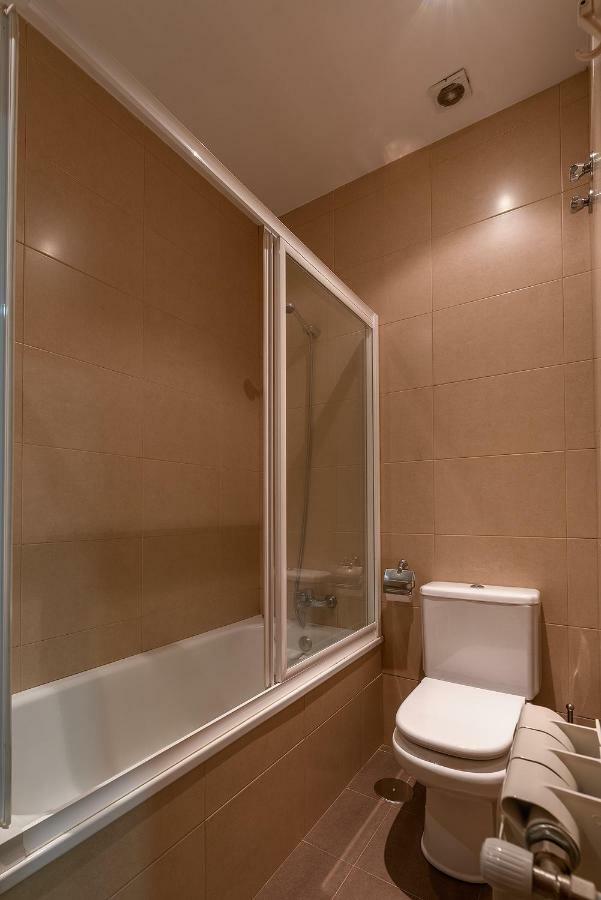 Mirando Llanes A B C Apartment Екстериор снимка