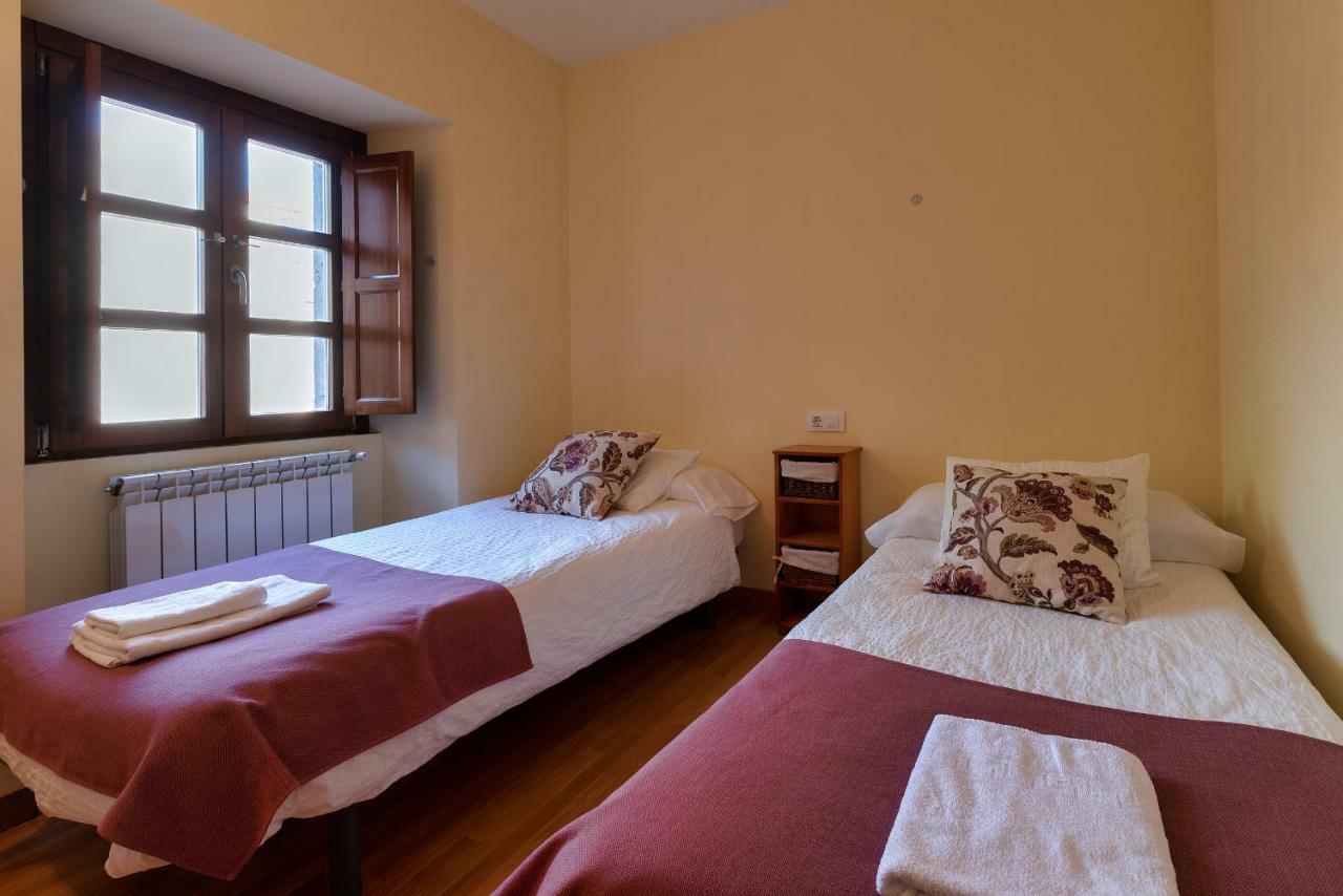 Mirando Llanes A B C Apartment Екстериор снимка