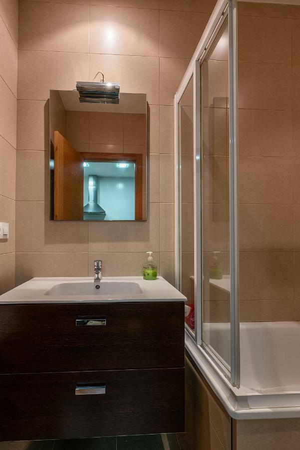 Mirando Llanes A B C Apartment Екстериор снимка