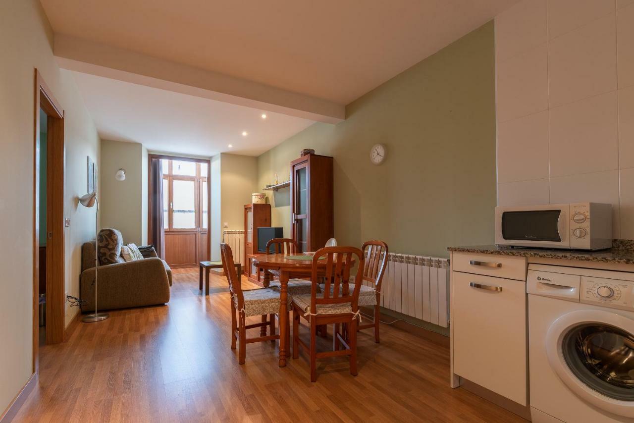 Mirando Llanes A B C Apartment Екстериор снимка